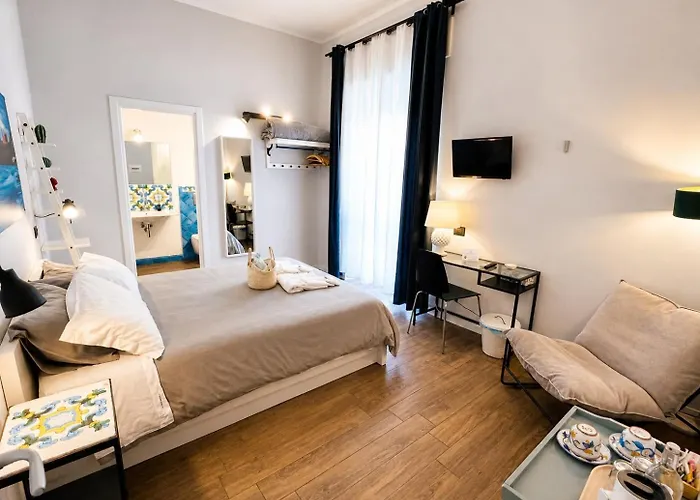 B&B Cortile Umberto I